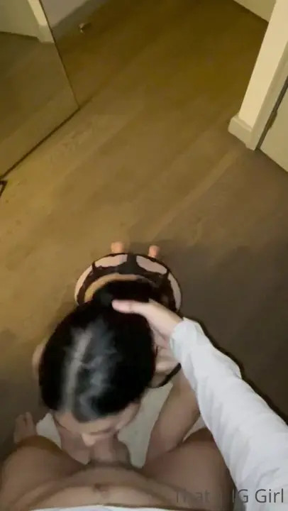 That1IGgirl Quick Blowjob Video
