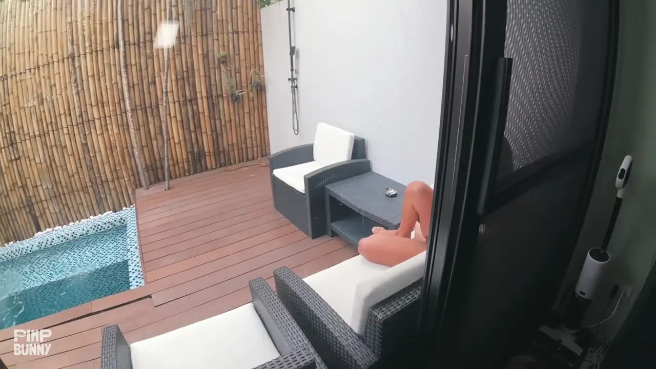 I Caught My Stepsister Smoking So I Have To Teach Her A Lesson.