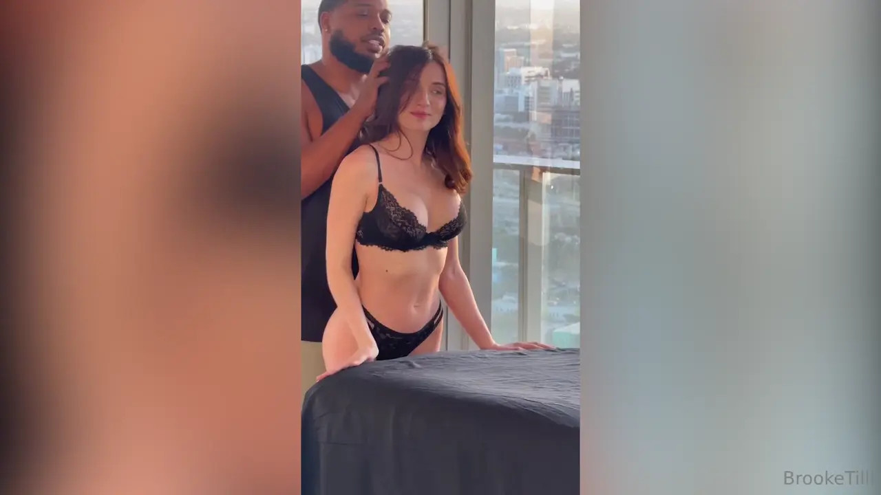 BBC Pounds Brooketilli During A Massage