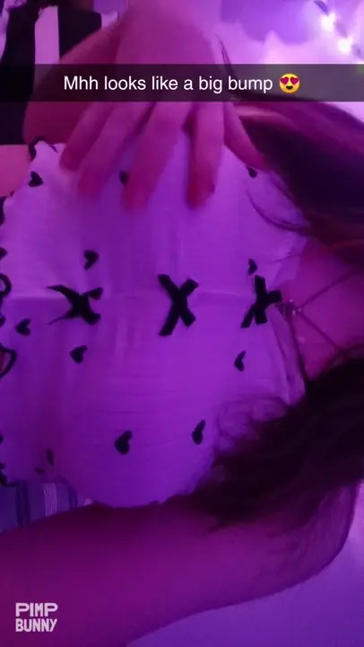 Joyliii Masturbates With A Dildo During Sexting