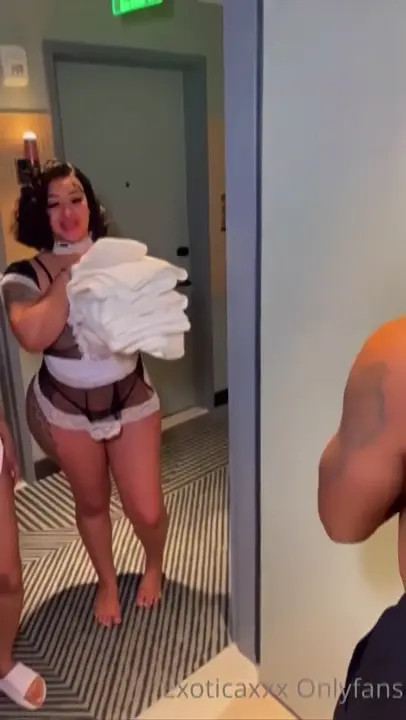 Maids Exoticaxxx & Ms_Fernandes25 Get Fucked By Big Cocks