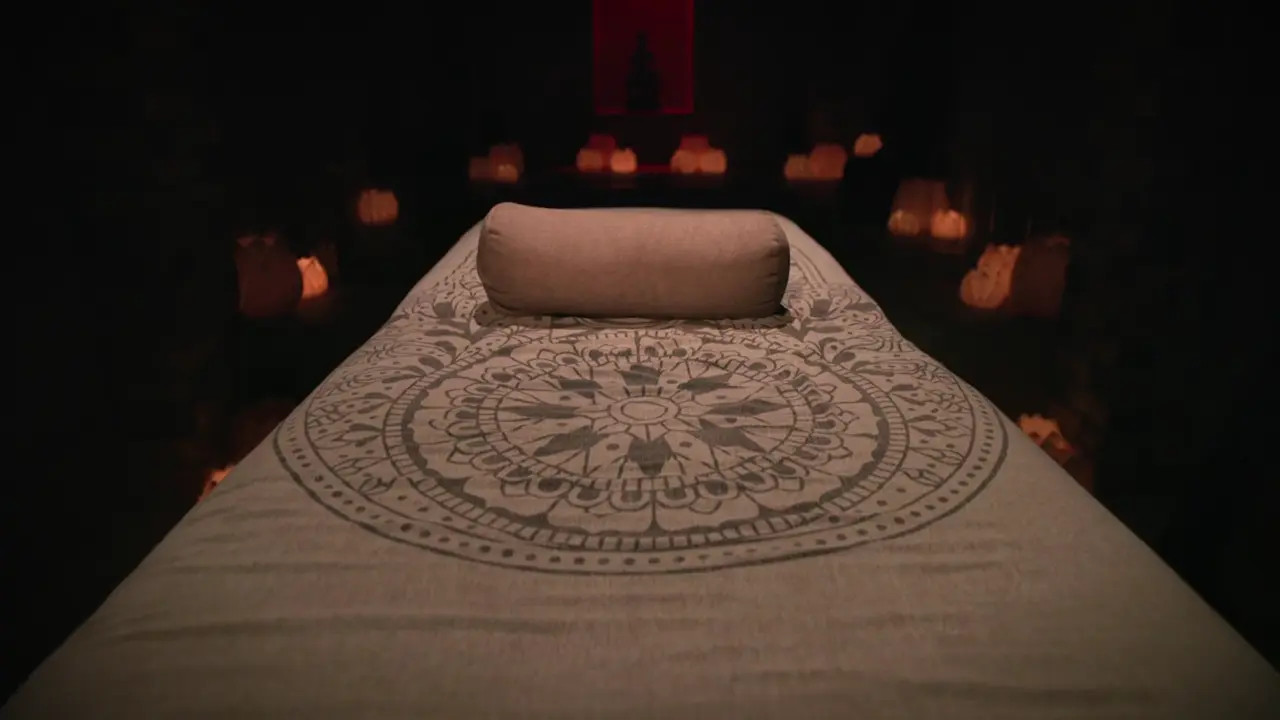 Malena Amaro Receives An Oil Pussy Massage - ePornLeak