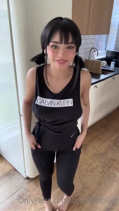 Lela Sohna Strips To Reveal Her Round Boobs