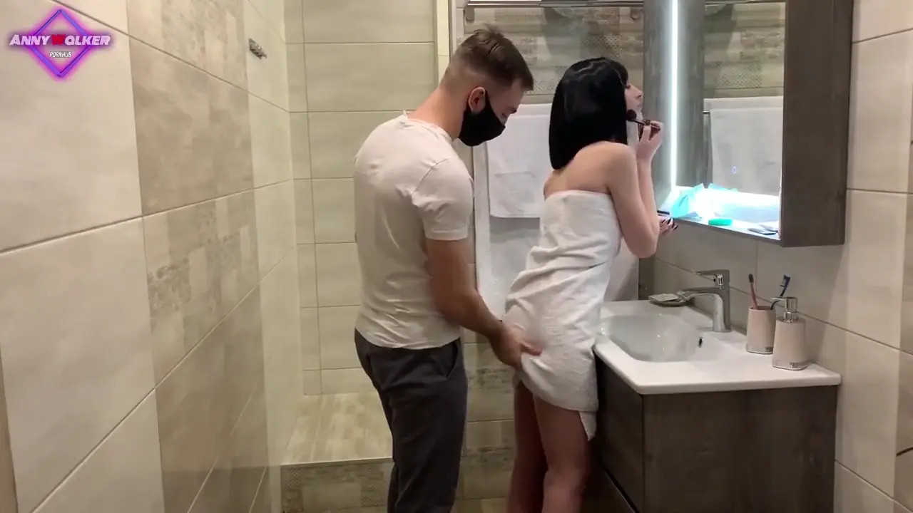 Anny Walker Gets Pounded In The Bathroom