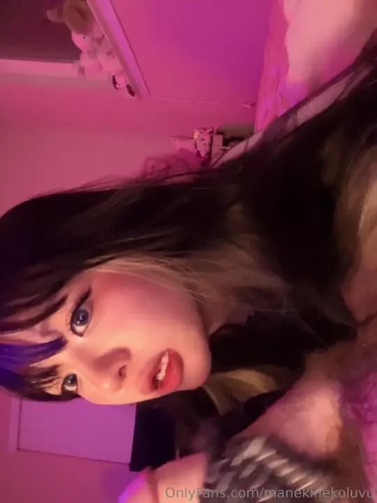 Manekinekoluvu Gives Head As Spider-Girl