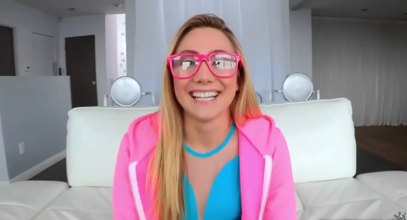 AJApplegateVIP Gets Her Two Holes Penetrated