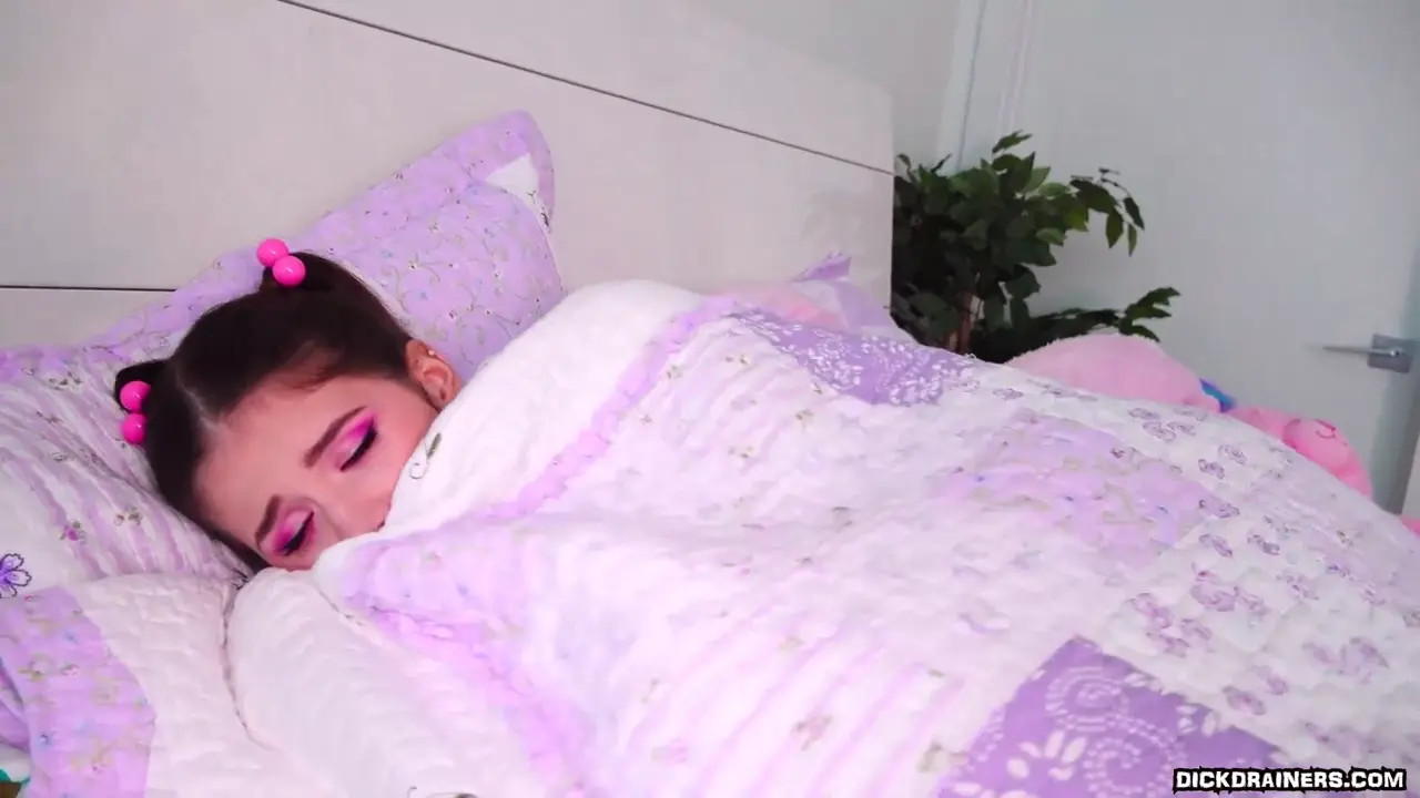 Isabel Moon Gags From A BBC Throat Railing - ePornLeak