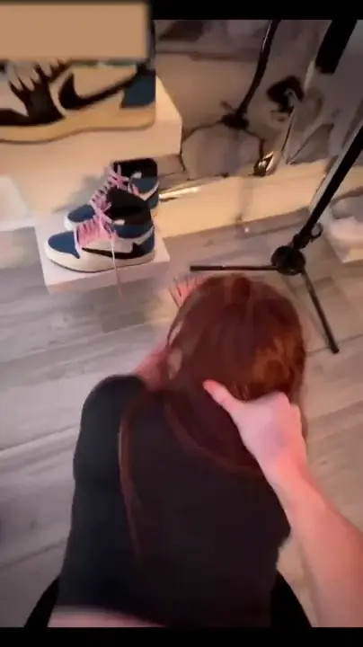 Store Clerk Katiana Kay Gets Nailed By A Customer - ePornLeak