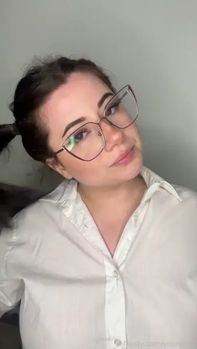 Schoolgirl Yourgirlfriendval's Sultry Solo Pleasure