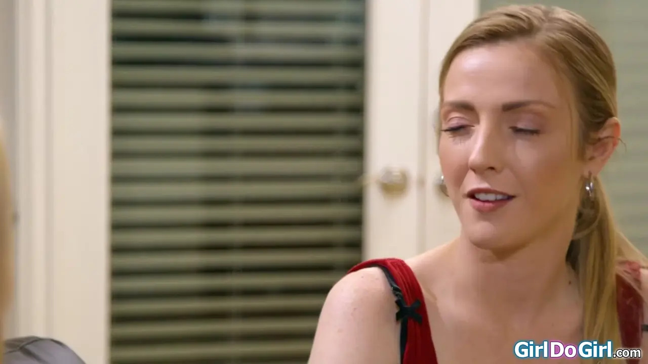 Karla Kush & Christie Stevens Fuck To Keep A Secret - ePornLeak