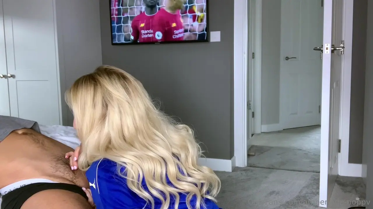 Amber Jade Has Sex While Watching Football - ePornLeak