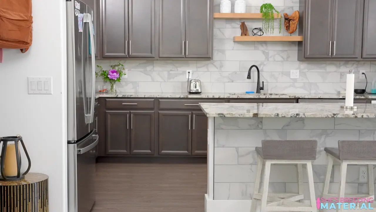 GraceyBabyy Gets Rammed By Her Jock Stepbro