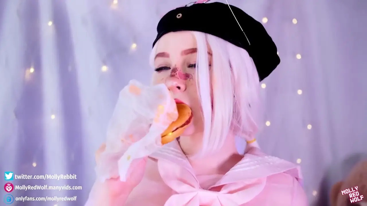 MollyRedWolf Gets a Lucky Fan To Fuck Her, POV-Style