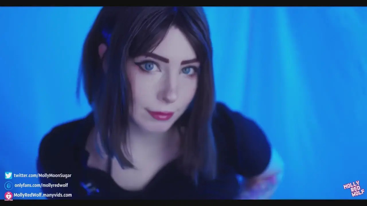 MollyRedWolf's Fans Make Her Fuck A Sex Machine And Cum