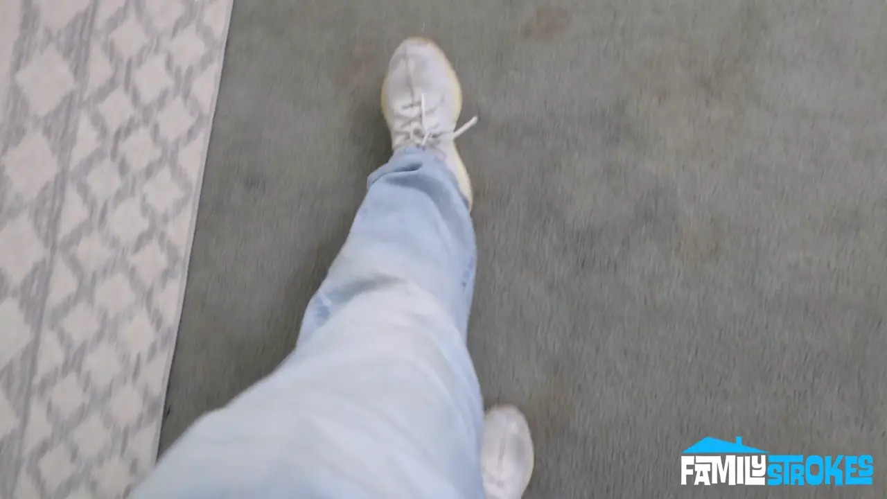 Remy Rune Offers Her Body To Her Stepson - ePornLeak