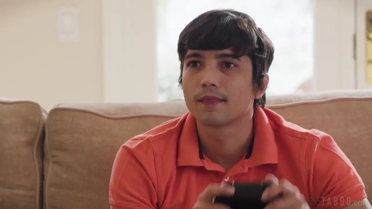 PristineEdgeXXX Lets Her Stepson Bang Her