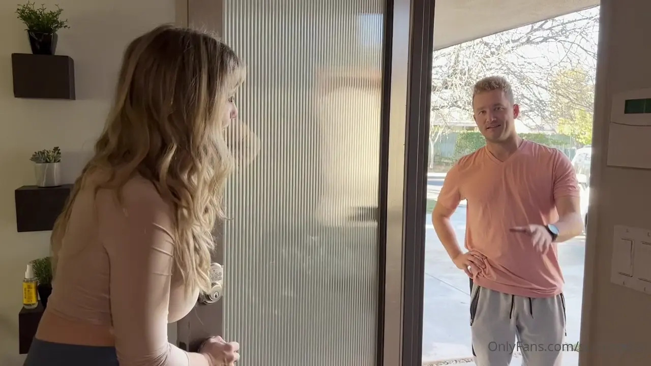 Threesome With SusieStellar And Lena Paul