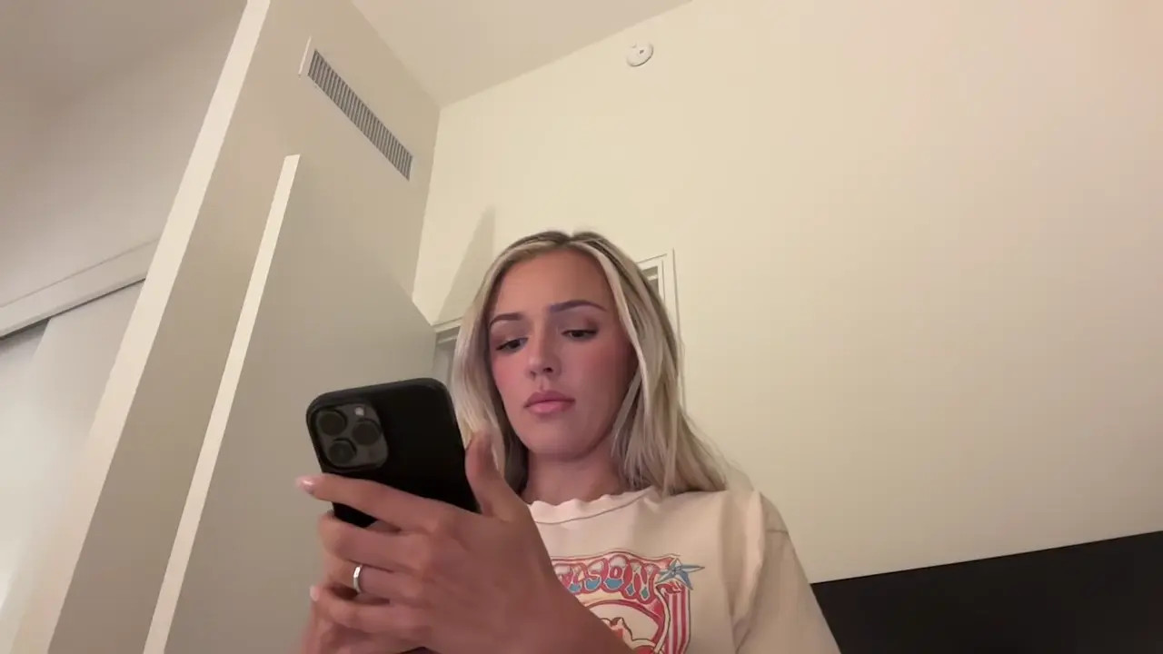 Abby Rao Costume Try On Livestream Video Leaked