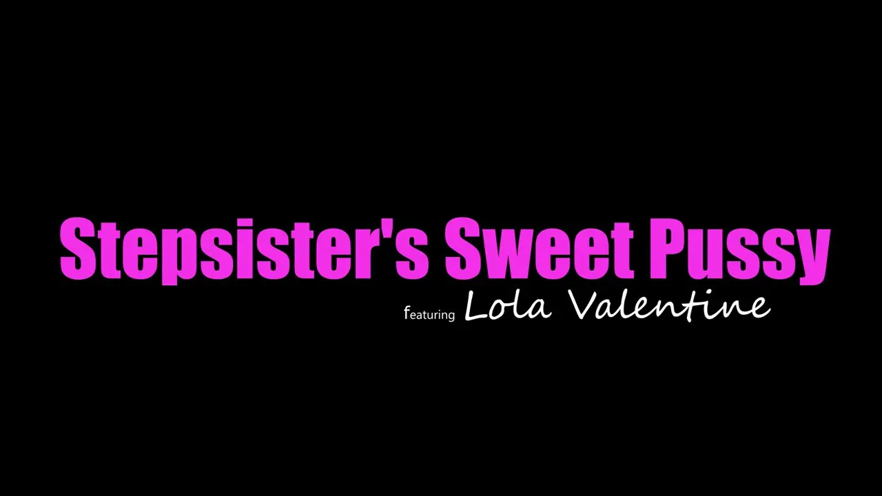 Private Sessions: LolaValentine23's Seductive Sex Machine Exposed  