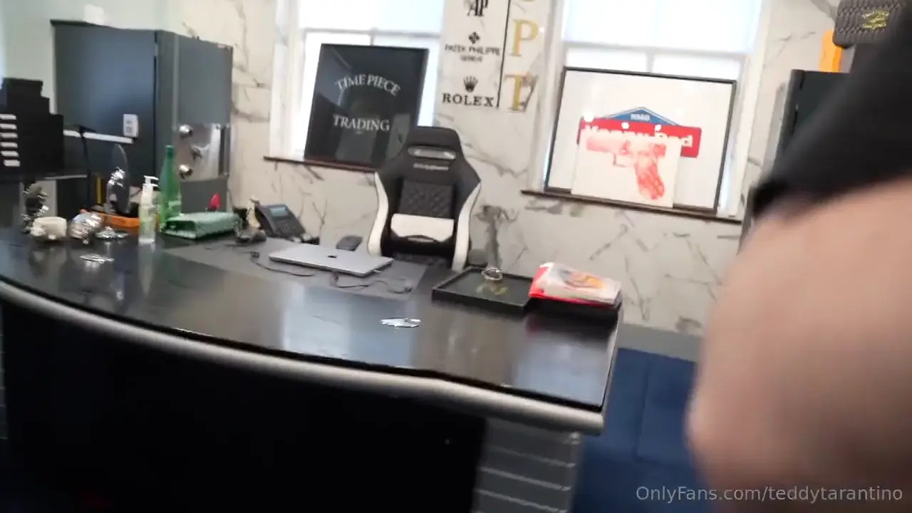 Alexa Payne Enjoys Teddy Tarantino's Cock