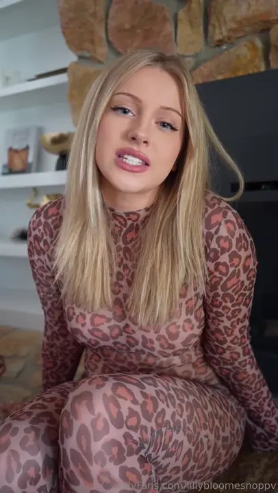 Busty Babe Msfiiire's Lusty JOI Tape