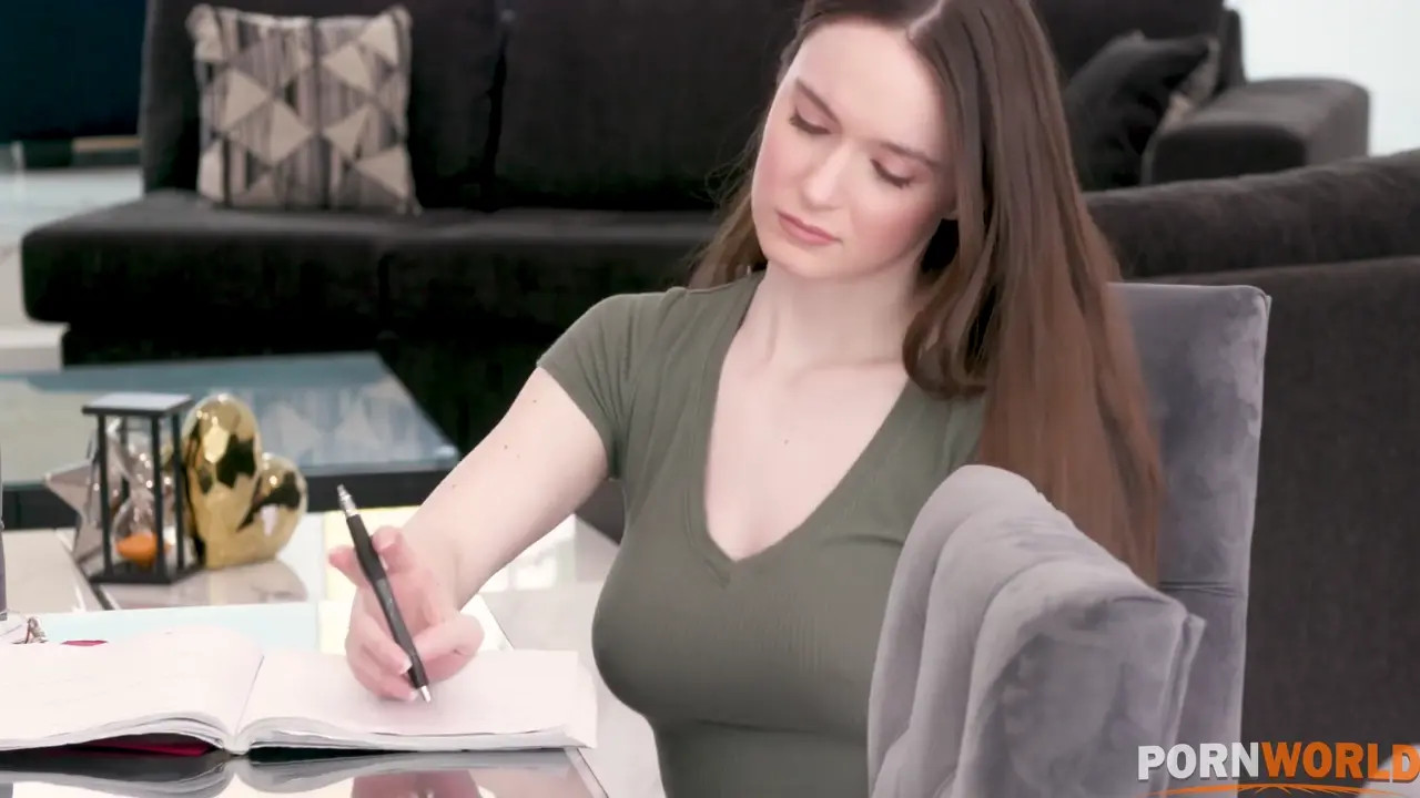 Hazel Moore Chooses Anal Sex Over Studying