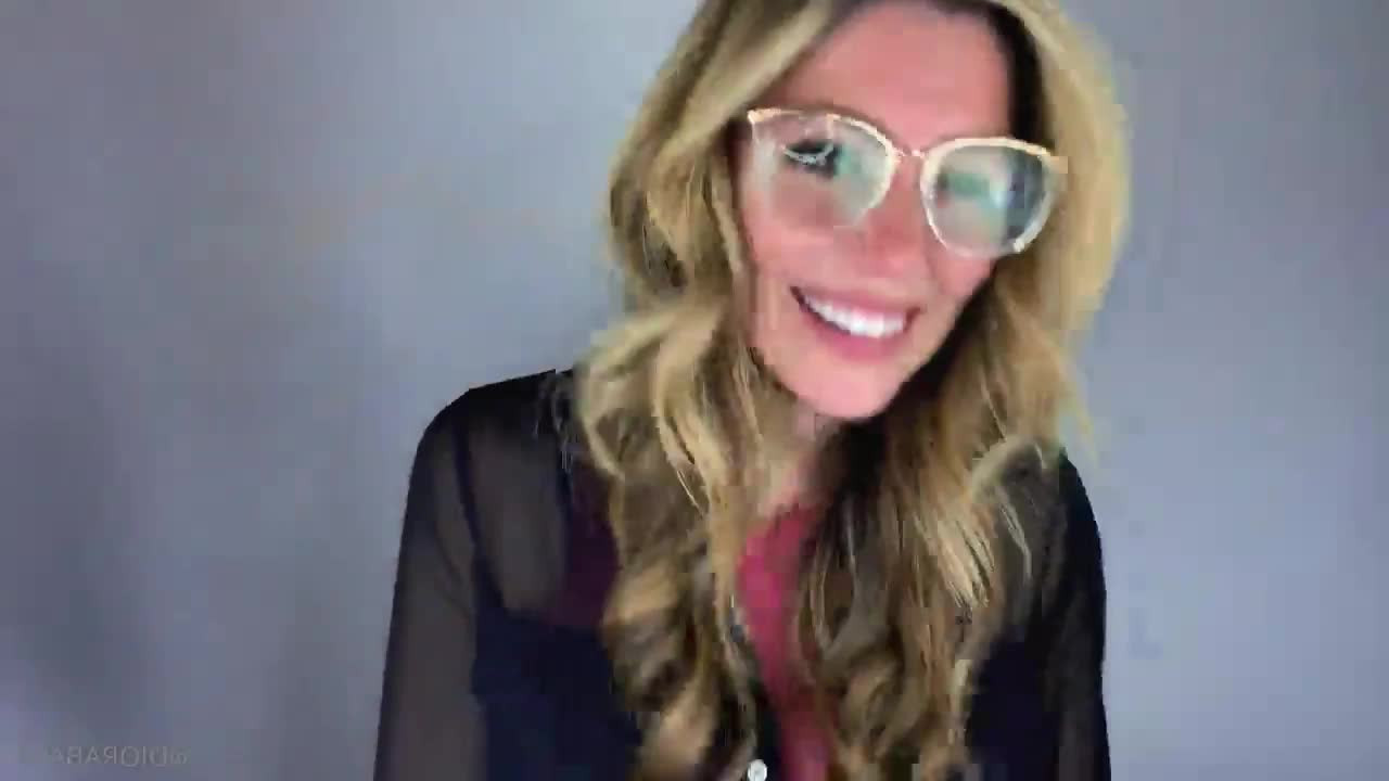 Diora Baird [ diorabaird ] - Hey y all  I ve been going through some personal shit but I ll be