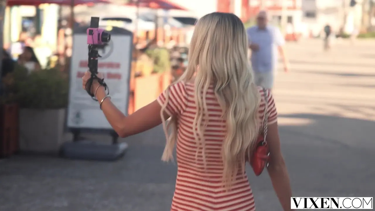 MeaganMoorexo Gets Plowed By Her Male Collab