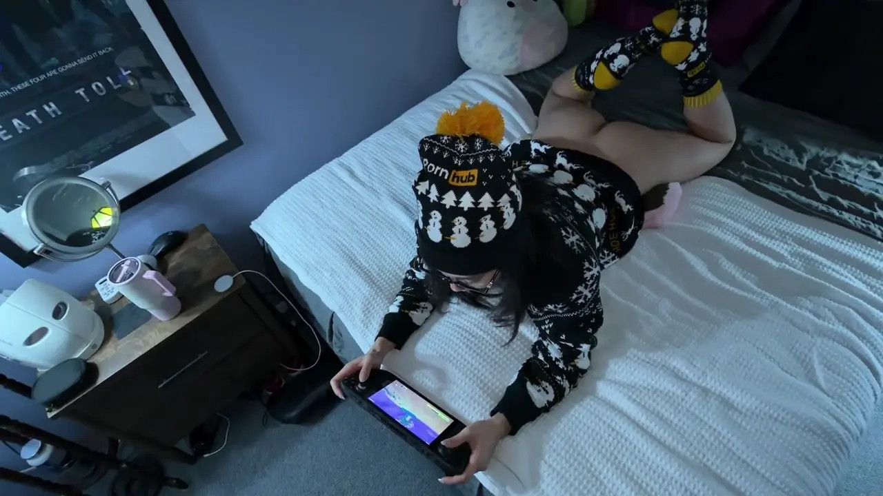 Horny Sabrina Cortez Gets A Creampie In Her Pussy