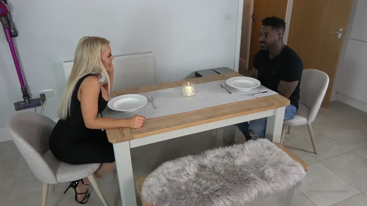 BBC Pleasures Elle Brooke's Pussy