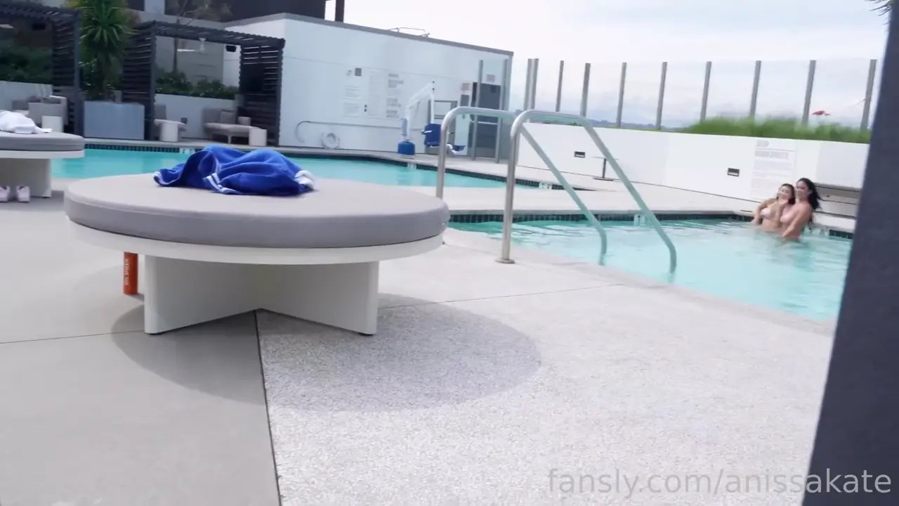 Anissa Kate And Nicole Doshi BBC Threesome