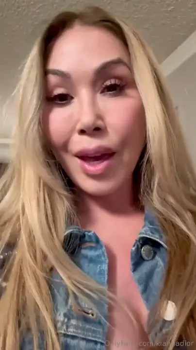 Kianna Dior Receives A Facial After Sex