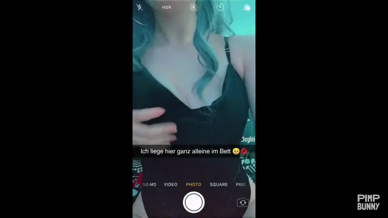 Joyliii Seduces In A Bunny Suit - ePornLeak