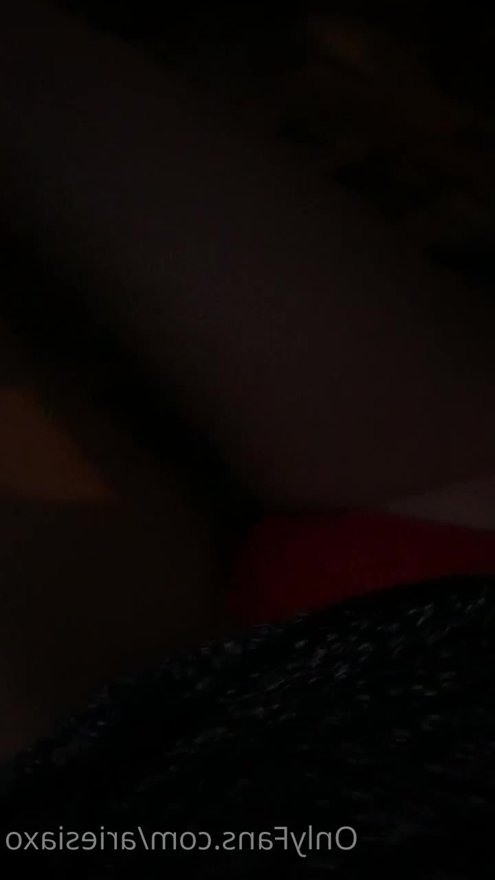 Holly Hart [ holly_hart_xx ] - Clownin around  woodtwink