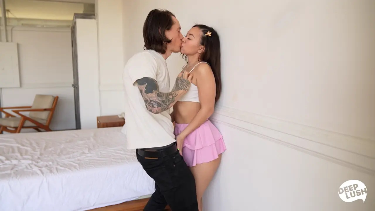 Kimmy Kimm Gets Smashed By Owen Gray From Behind - ePornLeak