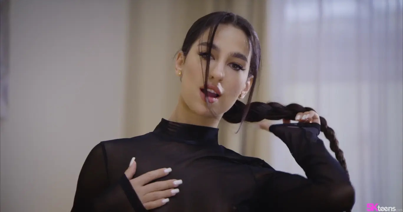 Kama Oxi Gets Banged By Her Boyfriend