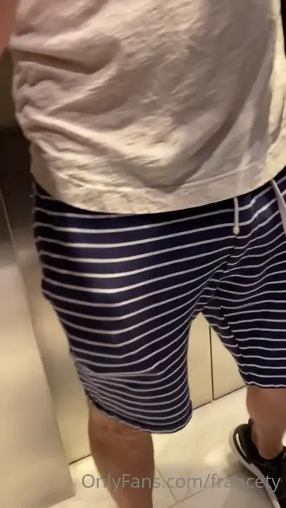 Francety Gets Both Her Holes Plowed - ePornLeak