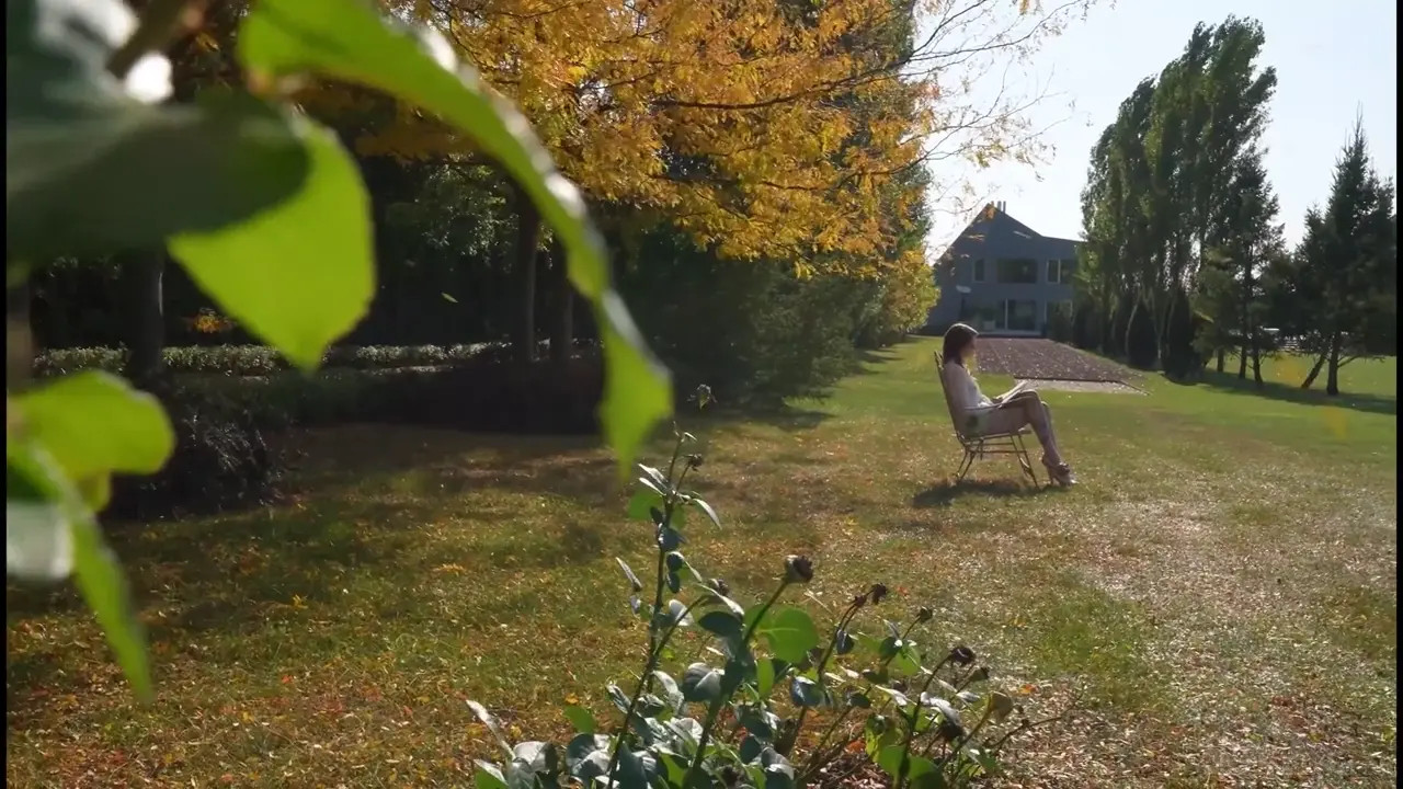 Eden Ivy Gets Spitroasted By Two Hard BBCs