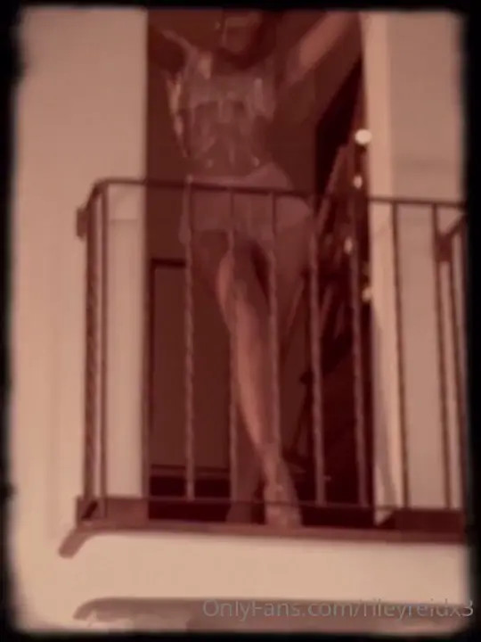 Gorgeous Woman Old-Timey Film - ePornLeak