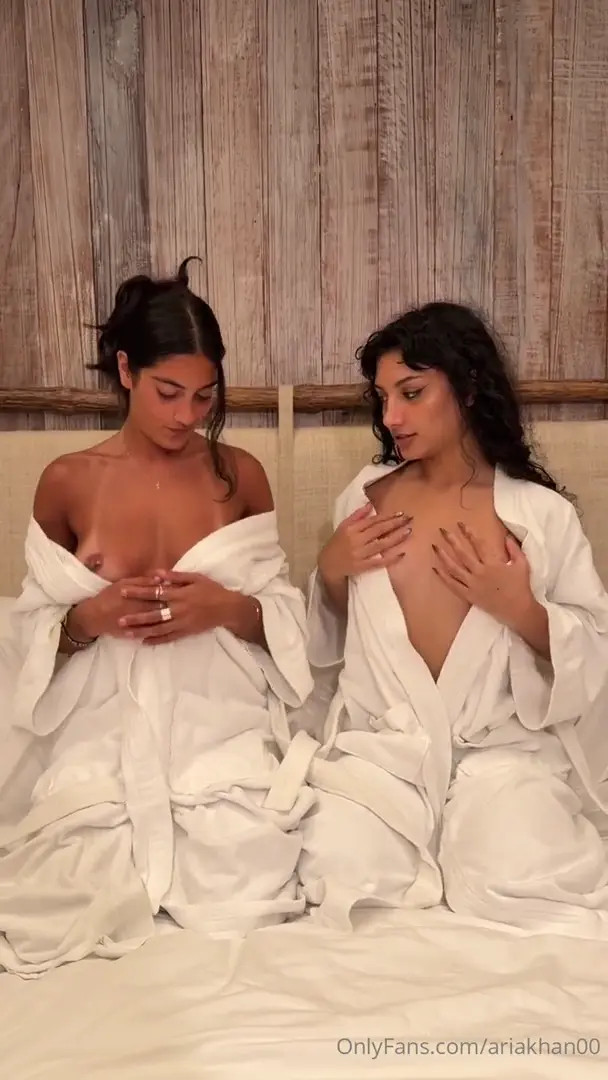Jasminx Threesome With Aria Khan Video Leaked