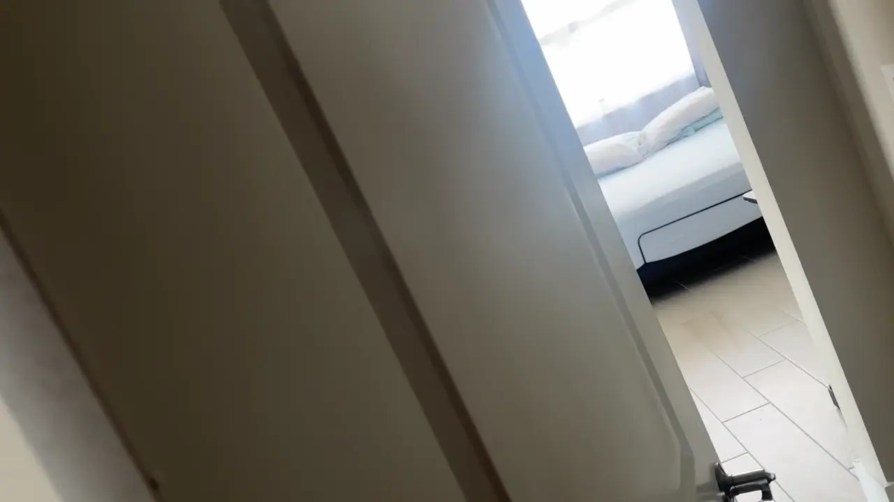 Aria Banks Gets Creampied By Scott Stark