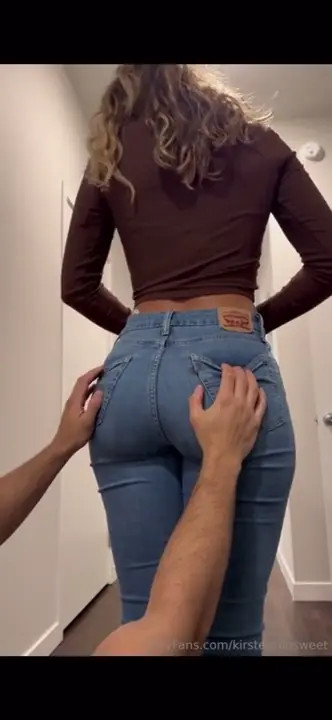 Lucky Guy Gets To Play Kirstentoosweet' Ass