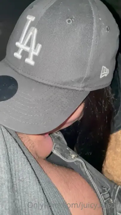 Juicy.Alison's Amateur Brunette Handjob Uncut Moments Revealed  