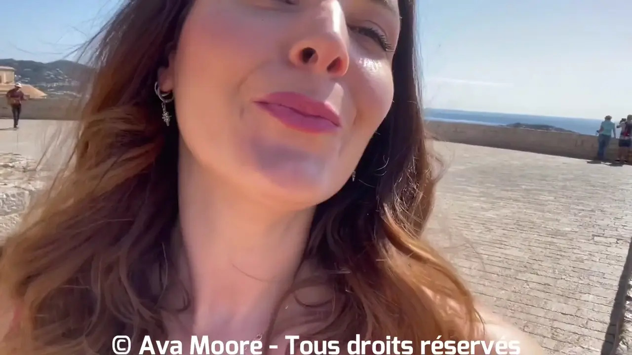 Fresh Drop: AvaMoorex's Intimate Blowjob in 4K Outdoors  