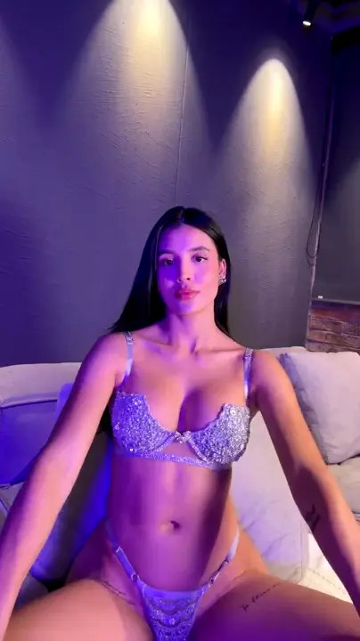 Hanna Miller's Seductive Striptease Uncut Experience 2026  