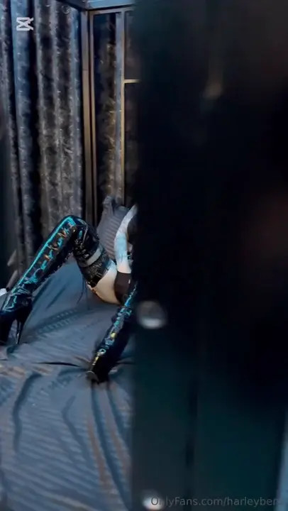 Harley Benz Sucking A Masked Man's Hard Cock