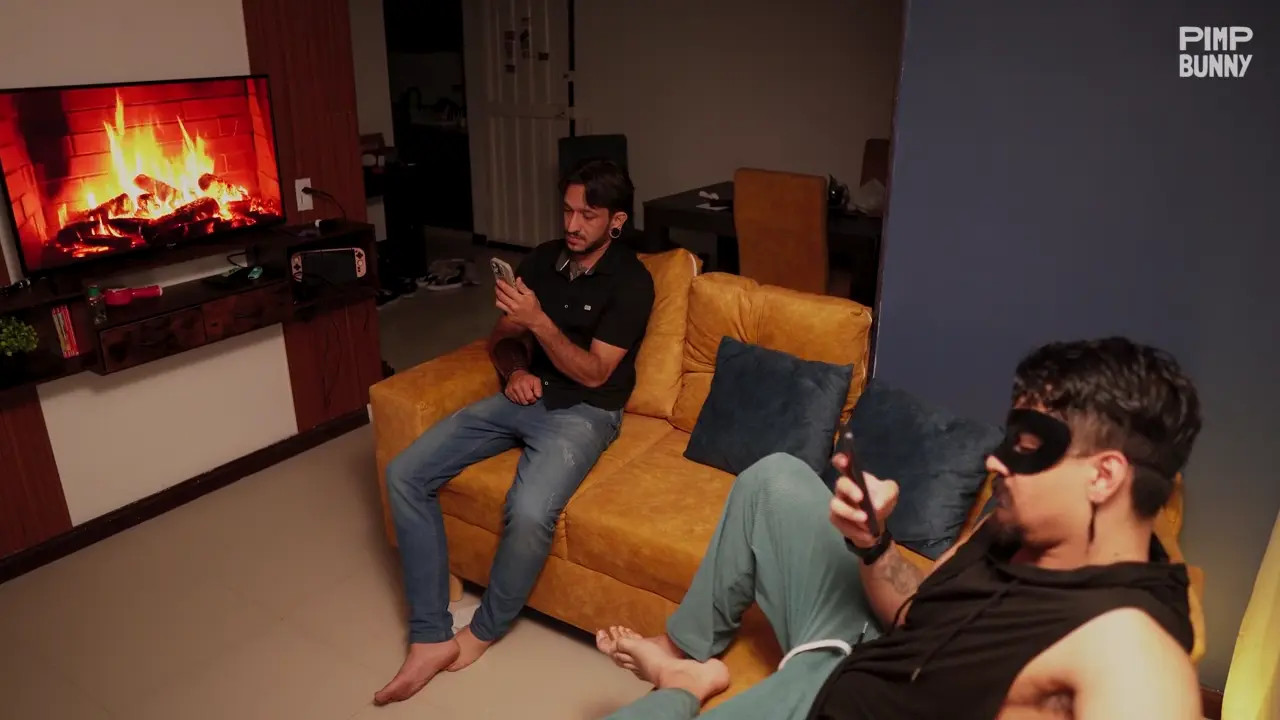Orgy Party With Some Friends - ePornLeak