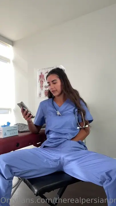 Mia Falls Uses Mouth And Pussy For Cock Therapy
