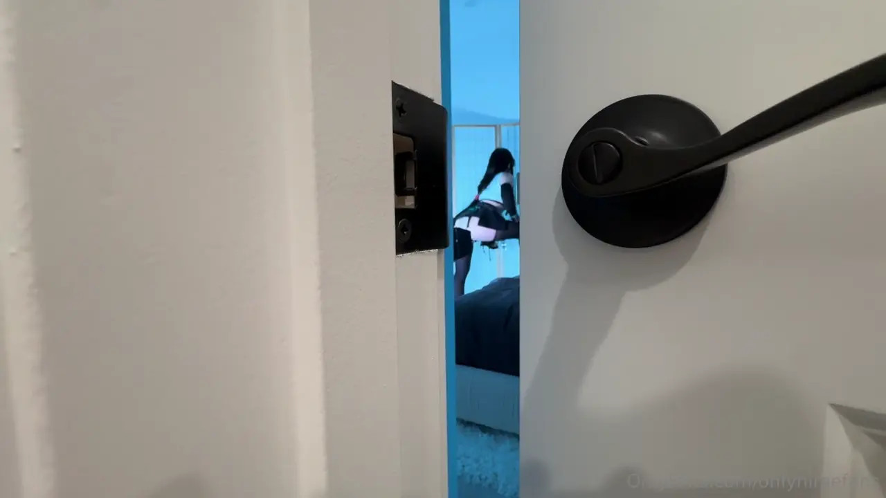 Hime Tsu Pleasures A Cock As Tifa Lockhart