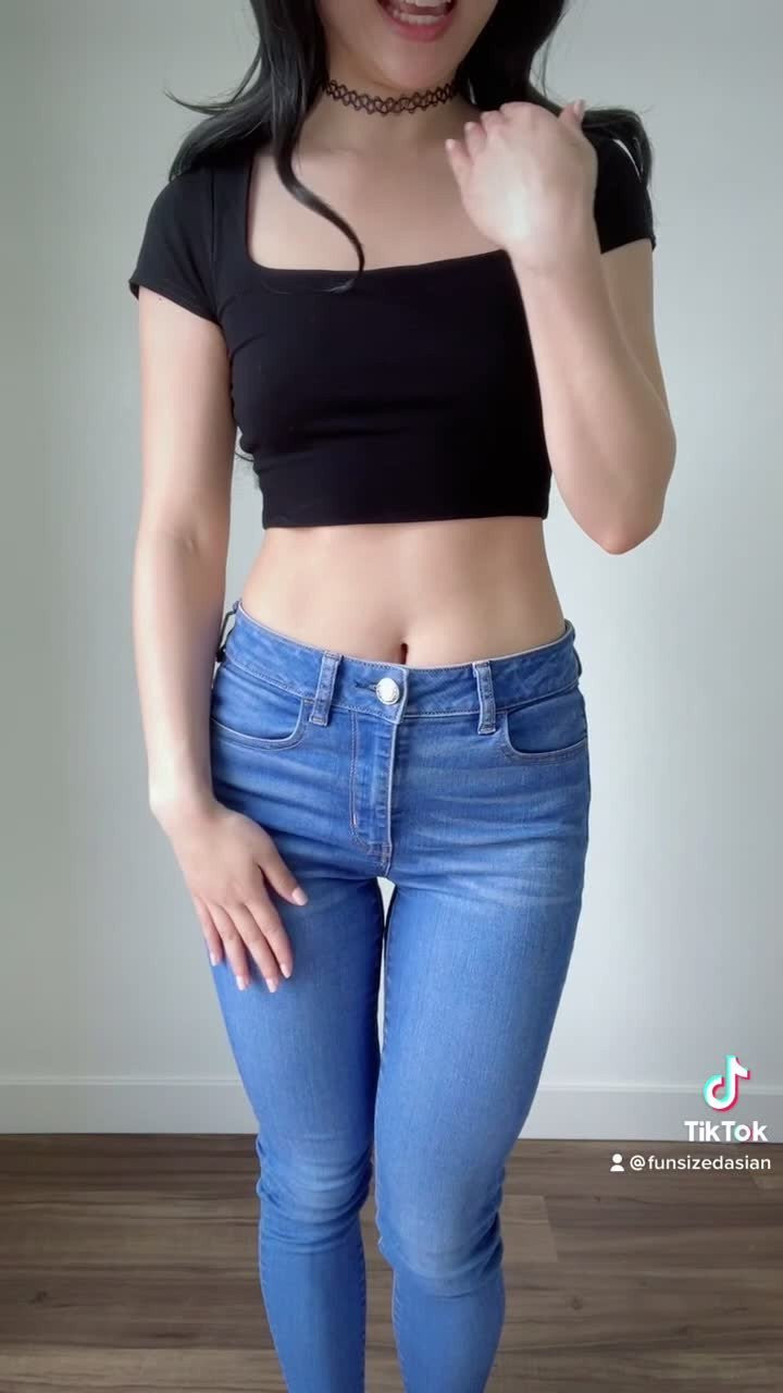 Ari [ funsizedasian ] - Pussy muscles